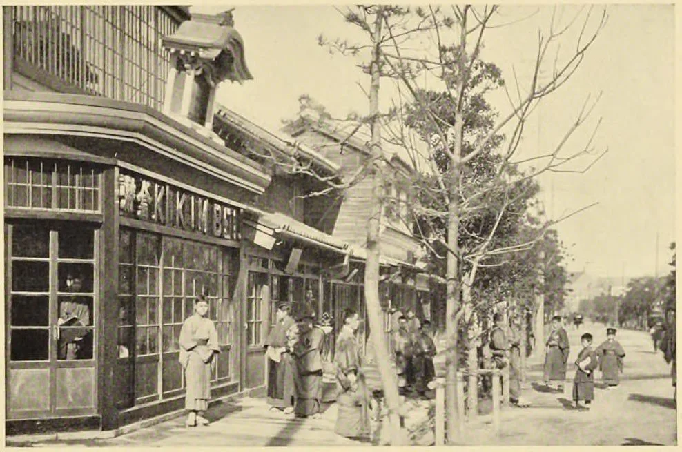 Honcho Dori, Yokohama (Japan: Described and Illustrated by the Japanese, Section 5, leaf 40)