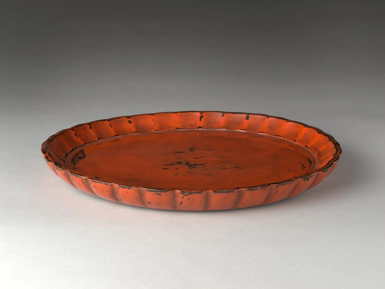 Large Negoro Lobed Tray (Rinka-bon)