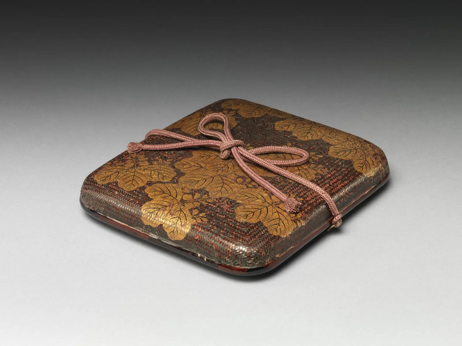 Basketry Box for Square Calligraphy Paper (Shikishibako) with Paulownia