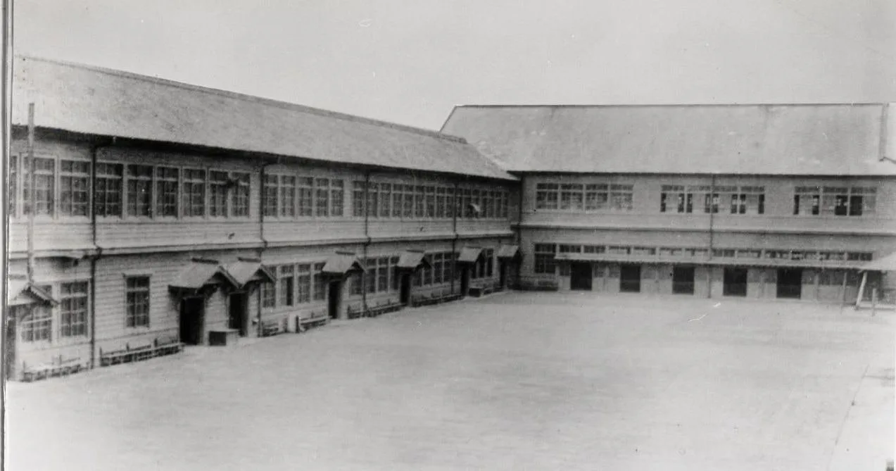 西区商業学校